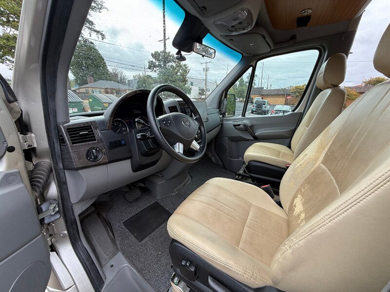 2017 Mercedes-Benz Sprinter 3500 Roadtrek E-trek RS Adventurous XL 4x4 - Photo 13 - Portland, OR 97202