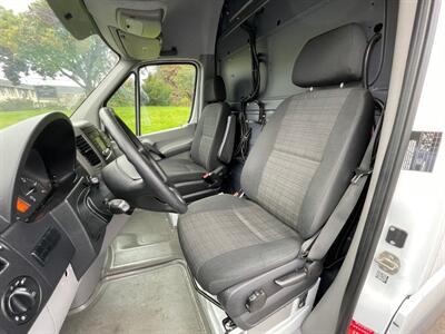 2016 Freightliner Sprinter 3500 Extended High Roof   - Photo 16 - Portland, OR 97202