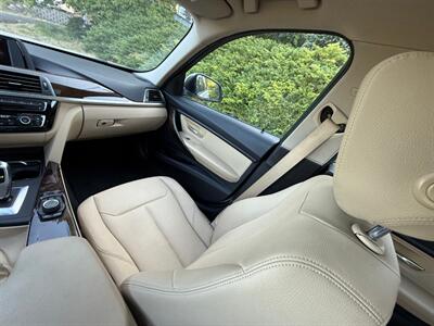2017 BMW 320i   - Photo 16 - Portland, OR 97202