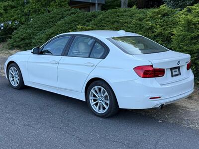 2017 BMW 320i   - Photo 3 - Portland, OR 97202