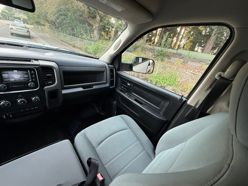 2014 RAM 2500 Tradesman - Photo 17 - Portland, OR 97202