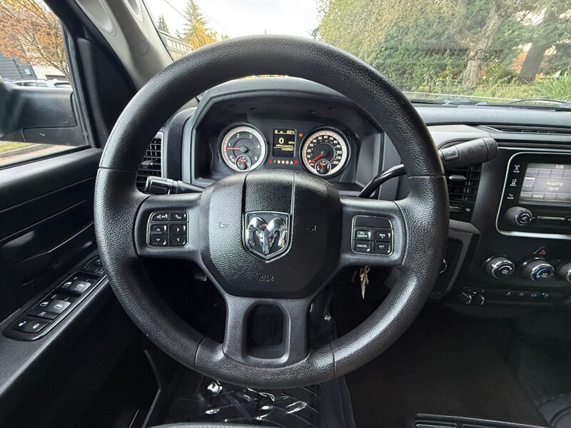 2014 RAM 2500 Tradesman - Photo 19 - Portland, OR 97202