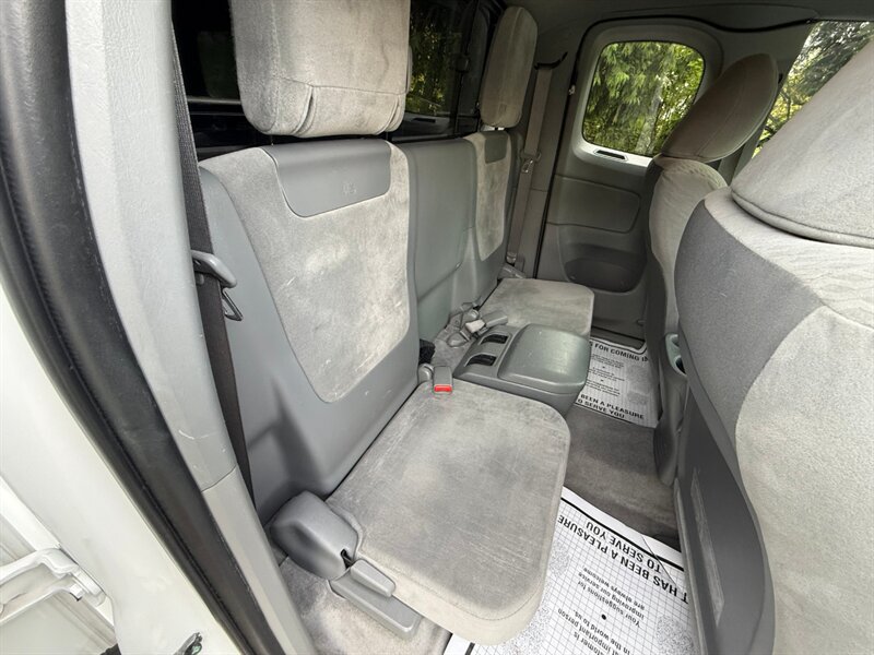 2011 Toyota Tacoma SR5 - Photo 16 - Portland, OR 97202