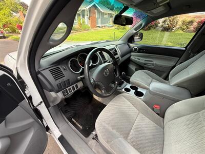 2011 Toyota Tacoma SR5 - Photo 10 - Portland, OR 97202