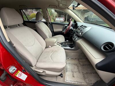 2006 Toyota RAV4 4dr SUV   - Photo 13 - Portland, OR 97202