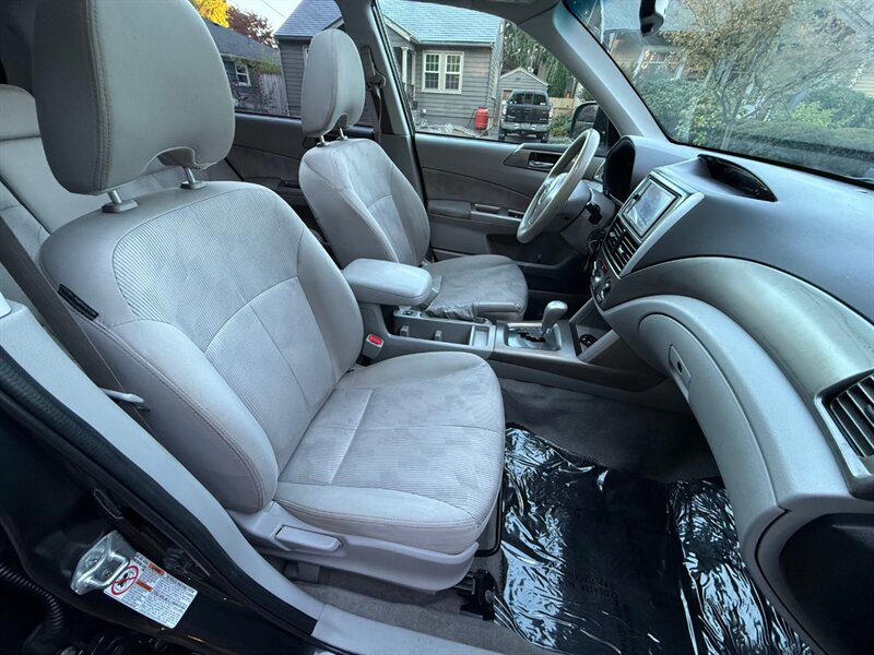 2010 Subaru Forester 2.5X Premium - Photo 13 - Portland, OR 97202