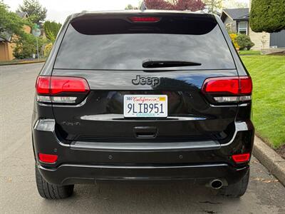 2019 Jeep Grand Cherokee Laredo   - Photo 5 - Portland, OR 97202