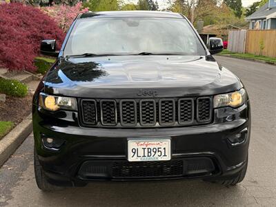 2019 Jeep Grand Cherokee Laredo   - Photo 4 - Portland, OR 97202