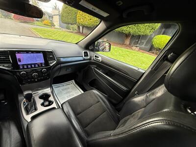 2019 Jeep Grand Cherokee Laredo   - Photo 17 - Portland, OR 97202