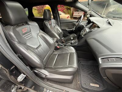 2015 Ford Focus ST   - Photo 10 - Portland, OR 97202