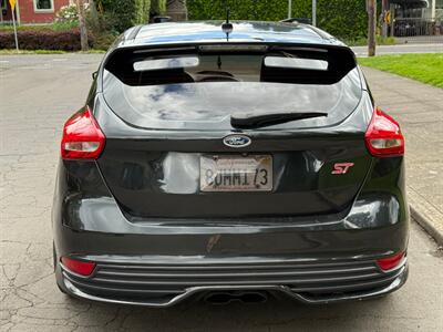 2015 Ford Focus ST   - Photo 5 - Portland, OR 97202