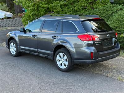 2011 Subaru Outback 2.5i Premium   - Photo 3 - Portland, OR 97202
