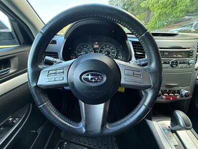 2011 Subaru Outback 2.5i Premium   - Photo 21 - Portland, OR 97202