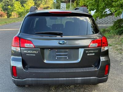 2011 Subaru Outback 2.5i Premium   - Photo 5 - Portland, OR 97202