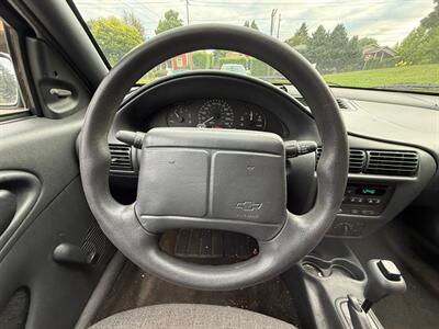 2000 Chevrolet Cavalier   - Photo 18 - Portland, OR 97202