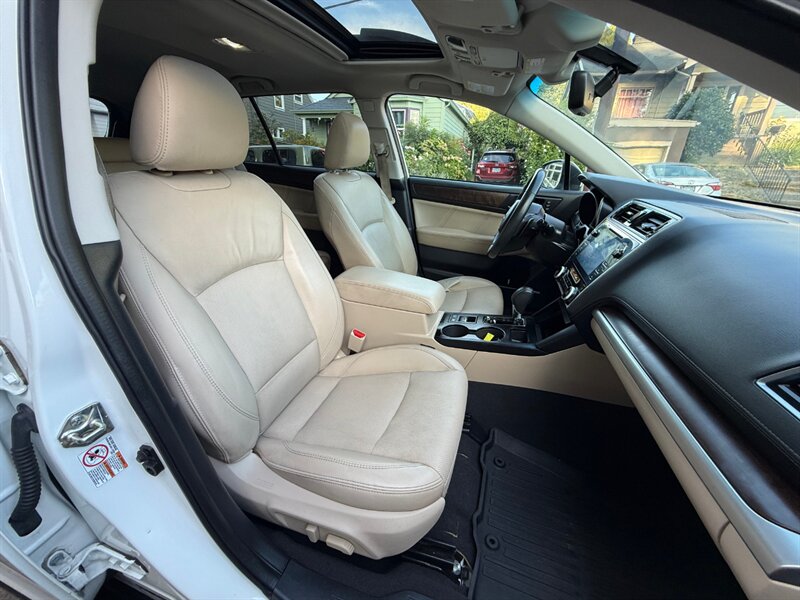 2018 Subaru Outback 3.6R Limited - Photo 12 - Portland, OR 97202