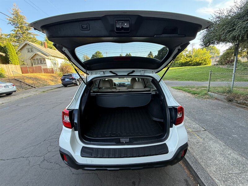2018 Subaru Outback 3.6R Limited - Photo 7 - Portland, OR 97202