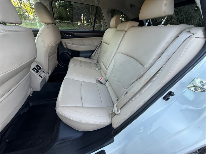 2018 Subaru Outback 3.6R Limited - Photo 15 - Portland, OR 97202