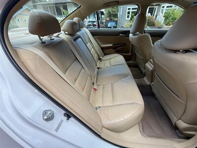 2009 Honda Accord EX-L   - Photo 13 - Portland, OR 97202