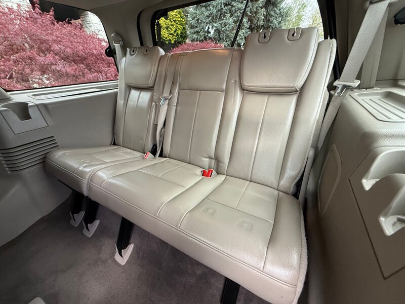 2011 Ford Expedition Limited - Photo 14 - Portland, OR 97202