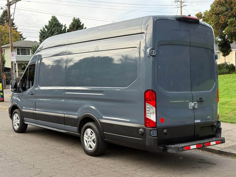2020 Ford Transit 250 - Photo 3 - Portland, OR 97202