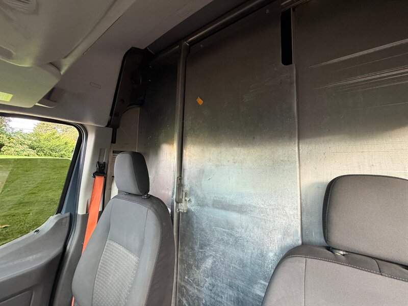 2020 Ford Transit 250 - Photo 9 - Portland, OR 97202