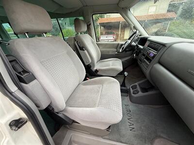 2001 Volkswagen EuroVan GLS   - Photo 11 - Portland, OR 97202
