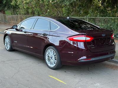 2013 Ford Fusion Hybrid SE   - Photo 3 - Portland, OR 97202