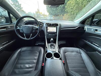 2013 Ford Fusion Hybrid SE   - Photo 14 - Portland, OR 97202