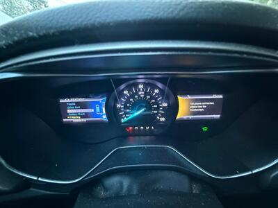 2013 Ford Fusion Hybrid SE   - Photo 19 - Portland, OR 97202