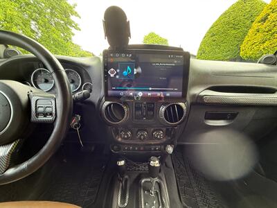 2013 Jeep Wrangler Unlimited Sahara   - Photo 20 - Portland, OR 97202