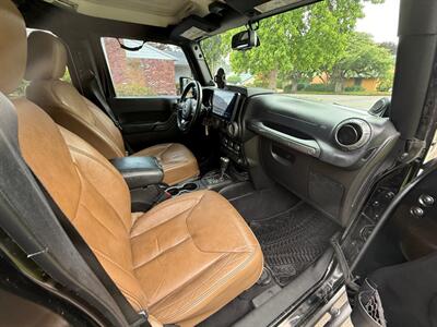 2013 Jeep Wrangler Unlimited Sahara   - Photo 15 - Portland, OR 97202