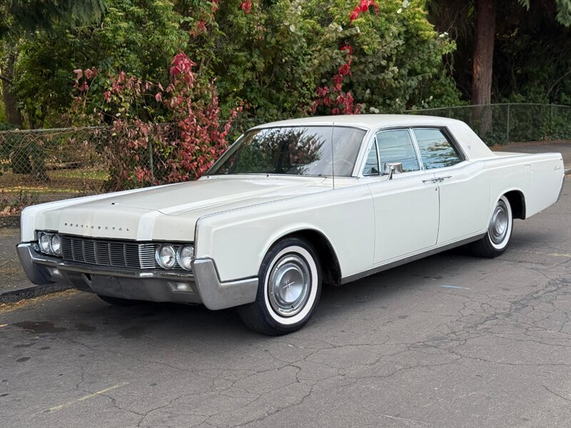 1967 Lincoln Continental  