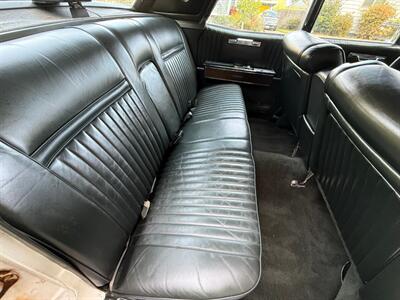 1967 Lincoln Continental - Photo 15 - Portland, OR 97202