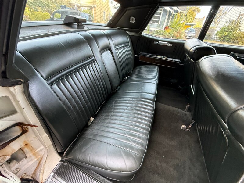 1967 Lincoln Continental - Photo 14 - Portland, OR 97202