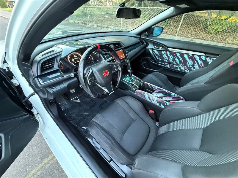 2017 Honda Civic Si - Photo 7 - Portland, OR 97202