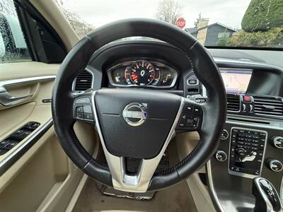 2014 Volvo XC60 T6   - Photo 21 - Portland, OR 97202