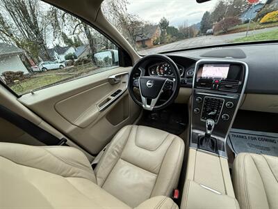 2014 Volvo XC60 T6   - Photo 20 - Portland, OR 97202
