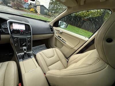 2014 Volvo XC60 T6   - Photo 19 - Portland, OR 97202