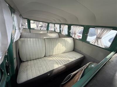 1970 Volkswagen Bus/Vanagon Type 2 Split Window   - Photo 30 - Portland, OR 97202