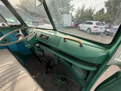 1970 Volkswagen Bus/Vanagon Type 2 Split Window   - Photo 17 - Portland, OR 97202