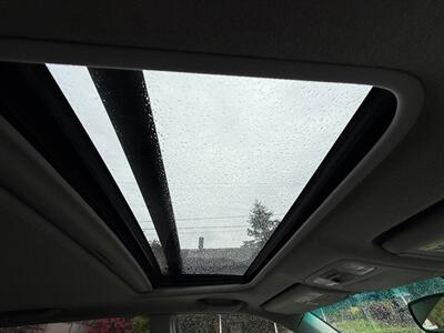 2006 Toyota Highlander Hybrid Limited   - Photo 15 - Portland, OR 97202