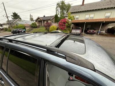 2006 Toyota Highlander Hybrid Limited   - Photo 16 - Portland, OR 97202