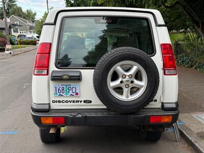 2002 Land Rover Discovery Series II SD   - Photo 5 - Portland, OR 97202