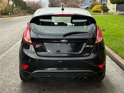 2018 Ford Fiesta ST   - Photo 5 - Portland, OR 97202