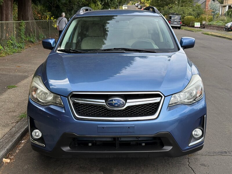 2017 Subaru Crosstrek 2.0i Premium - Photo 4 - Portland, OR 97202