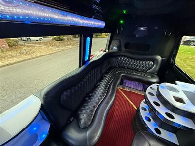 2012 Mercedes-Benz Sprinter 2500   - Photo 14 - Portland, OR 97202
