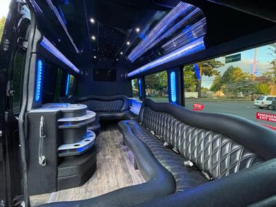 2012 Mercedes-Benz Sprinter 2500   - Photo 36 - Portland, OR 97202