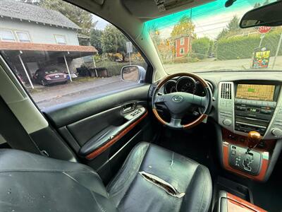2004 Lexus RX 330   - Photo 17 - Portland, OR 97202
