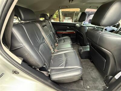 2004 Lexus RX 330   - Photo 11 - Portland, OR 97202